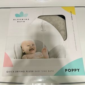 Blooming Bath NWT Baby Bath Flower